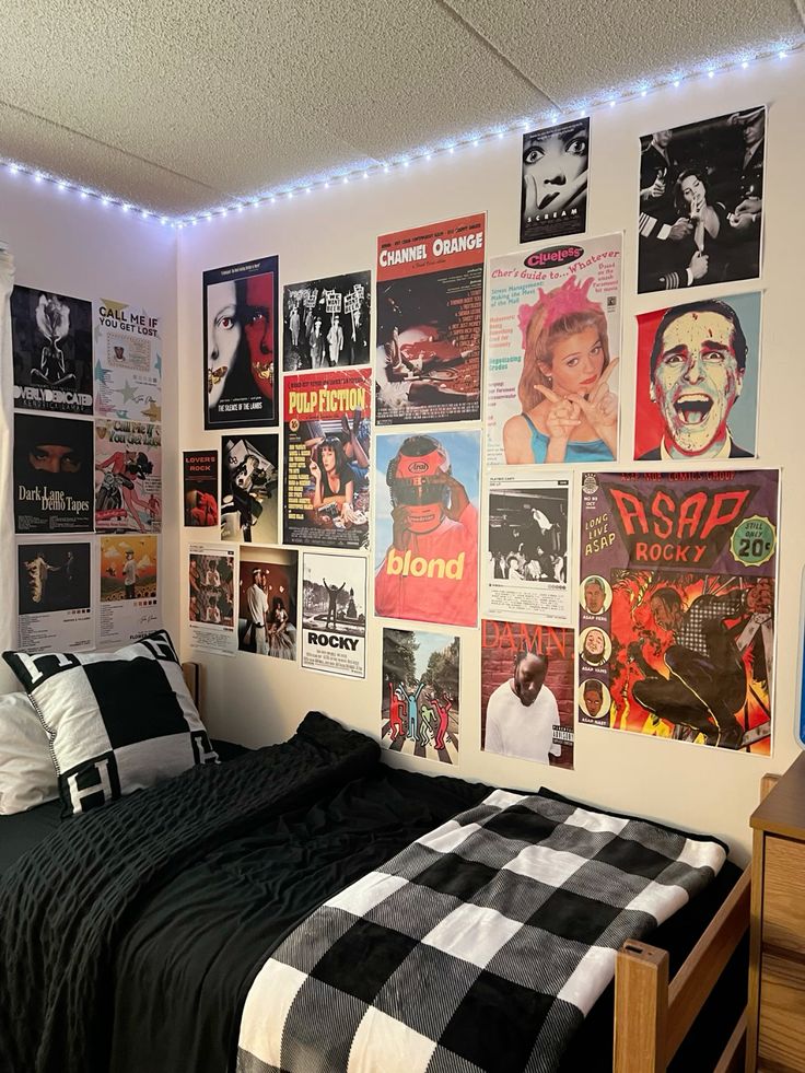 Poster Kits Deluxe